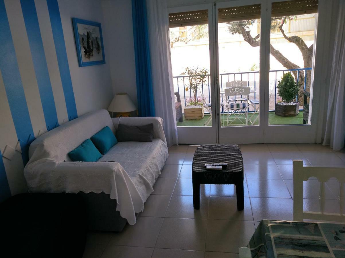 Apartamento Primera Linea De Mar Hospitalet De L'Infant Esterno foto