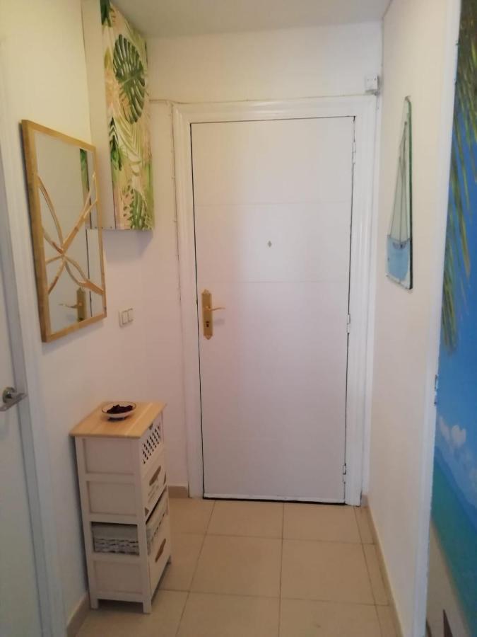 Apartamento Primera Linea De Mar Hospitalet De L'Infant Esterno foto